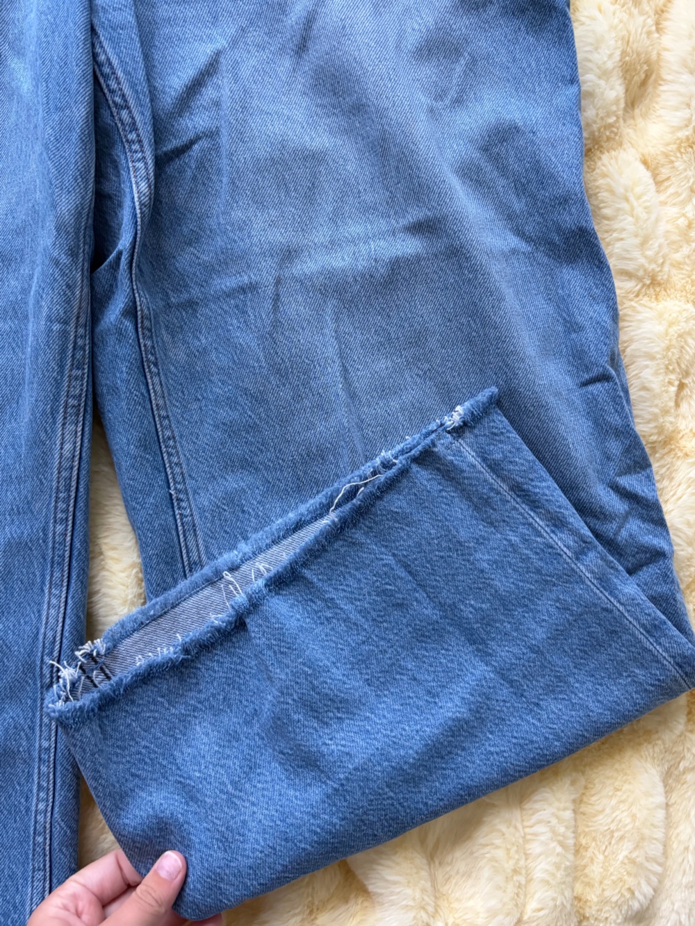 Abercrombie and fitch jeans - Picture 2 of 4